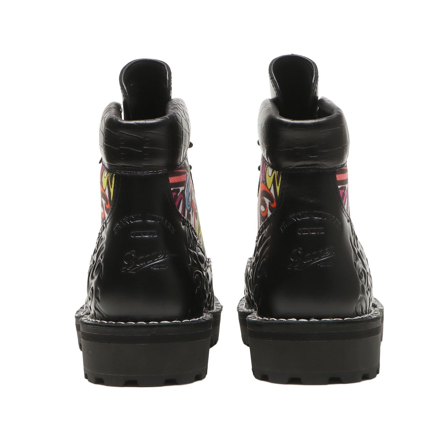 8月29日(金) 10:00より 販売開始 FRANCK MULLER × Danner