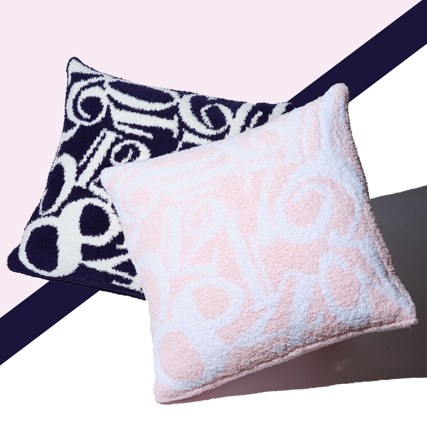 CUSHION 60cm FRANCK MULLER FUTURE FORM × Kashwére