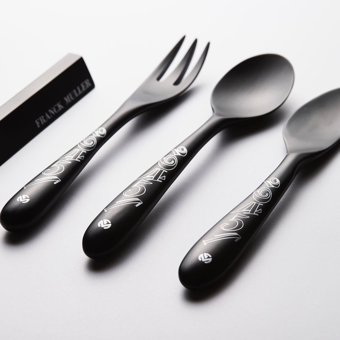 KOKUTAN CUTLERY SET