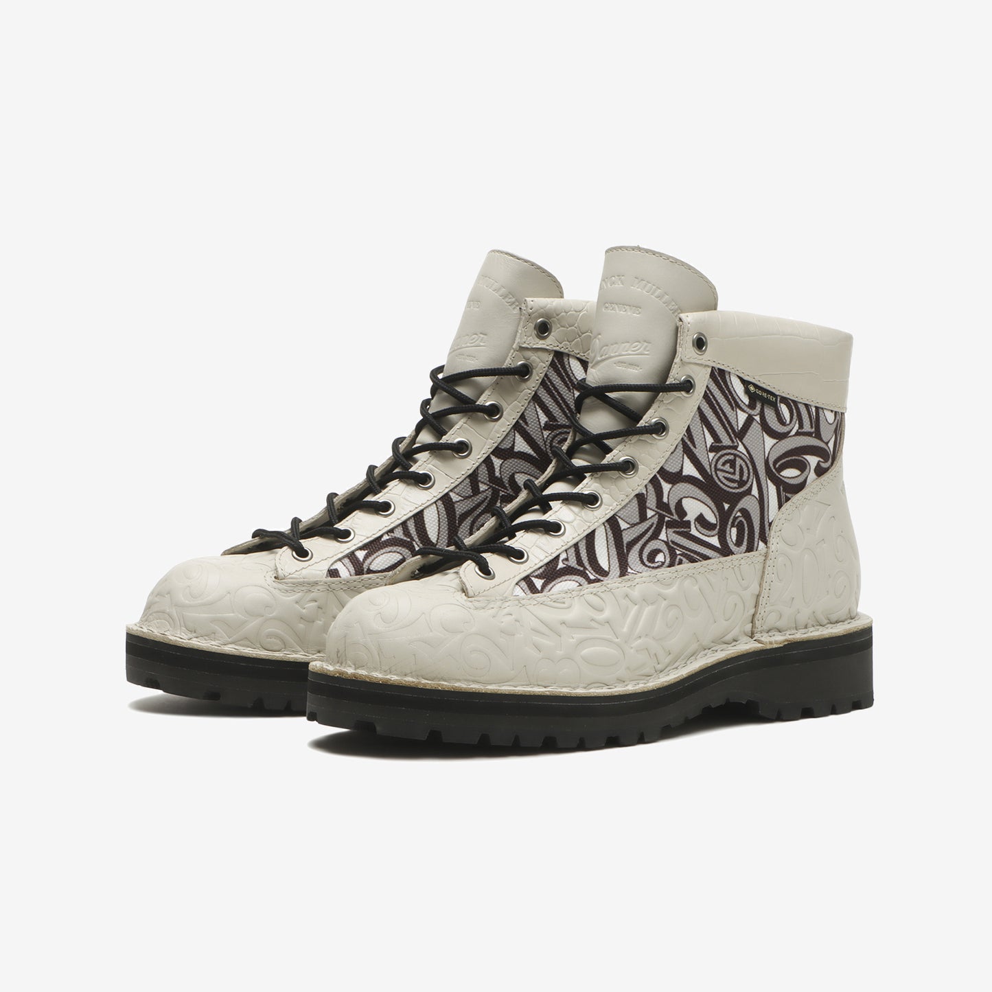 FRANCK MULLER × Danner